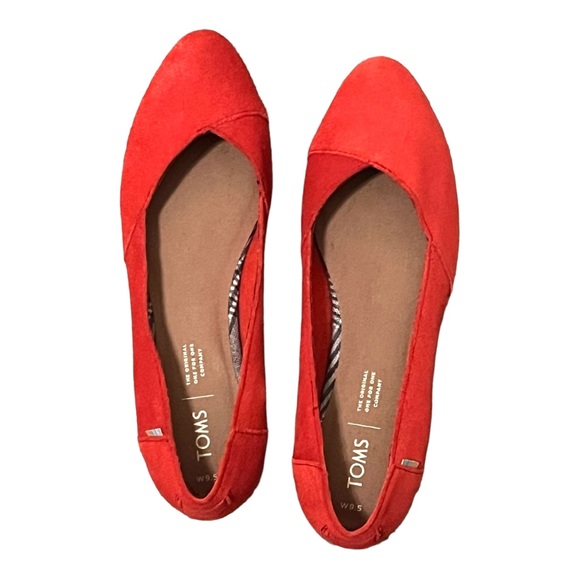 TOMS red flats, women’s size 9.5.  Like new. - Picture 1 of 6